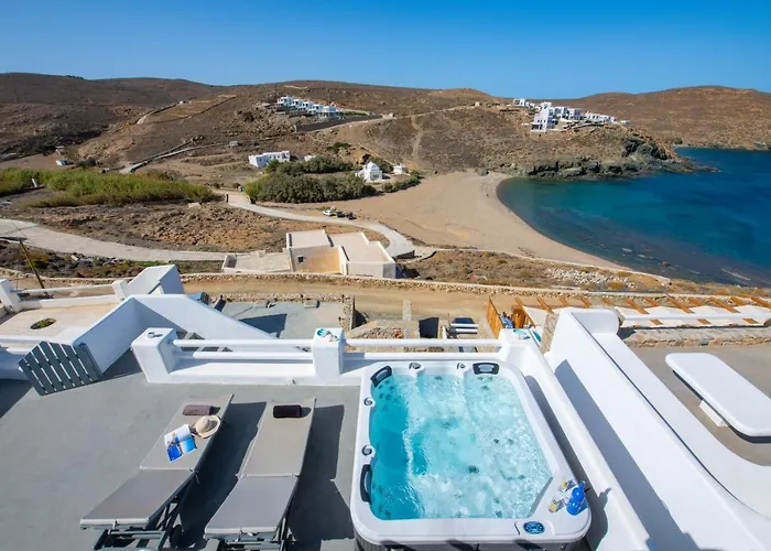 Seaview Oasis With Pool & Hot Tub Merchia Beach