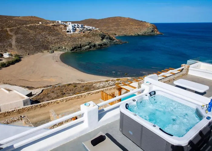 Seaview Oasis With Pool & Hot Tub Dom wakacyjny Merchia Beach