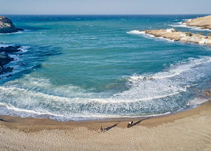 Dom wakacyjny Seaview Oasis With Pool & Hot Tub